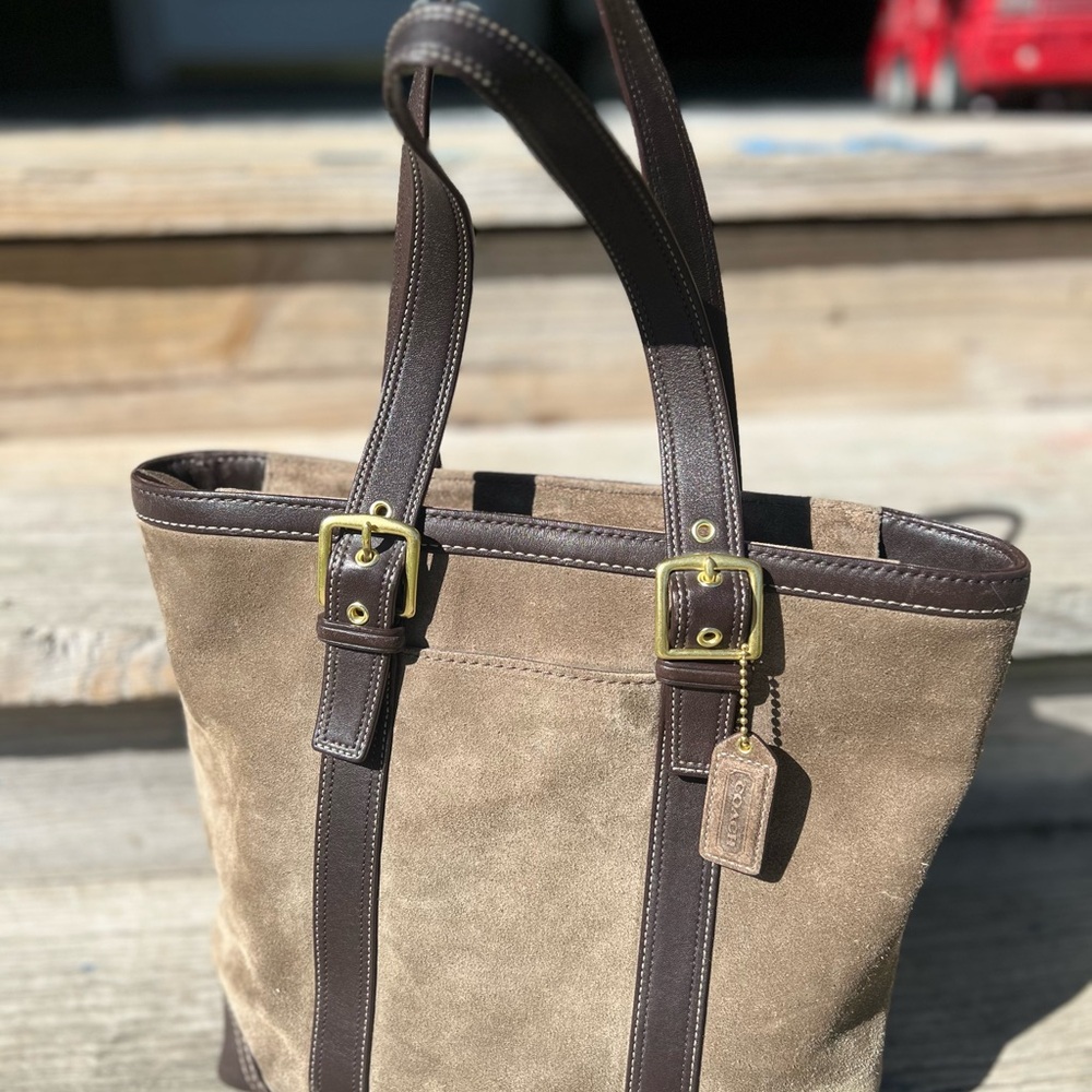 Coach Carly taupe suede
